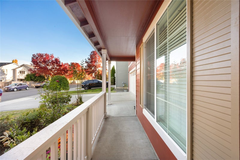 19020 18th Avenue E