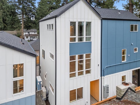 Photo of 14308 B Roslyn Place N, Seattle, WA 98133 (MLS # 2599329)
