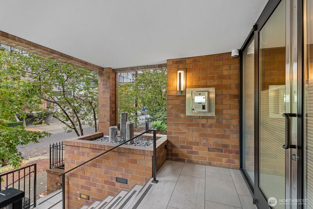 Photo of 905 Cherry Street #601, Seattle, WA 98104 (MLS # 2440685)