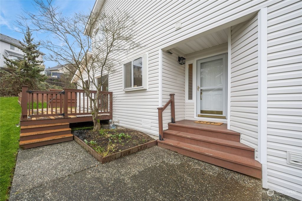 Photo of 6720 60th Place NE #A, Marysville, WA 98270 (MLS # 2188182)