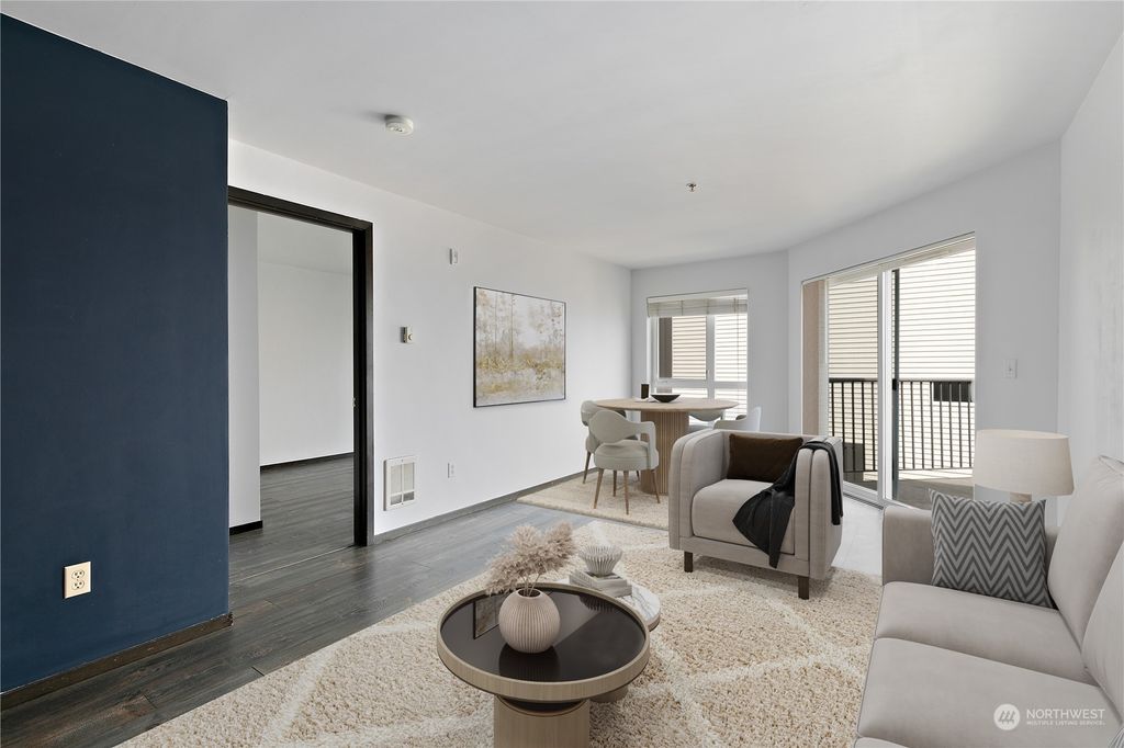 Photo of 4020 Aurora Avenue N #402, Seattle, WA 98103 (MLS # 2254987)