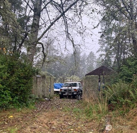 Photo of 27403 V Street, Ocean Park, WA 98640 (MLS # 2458967)