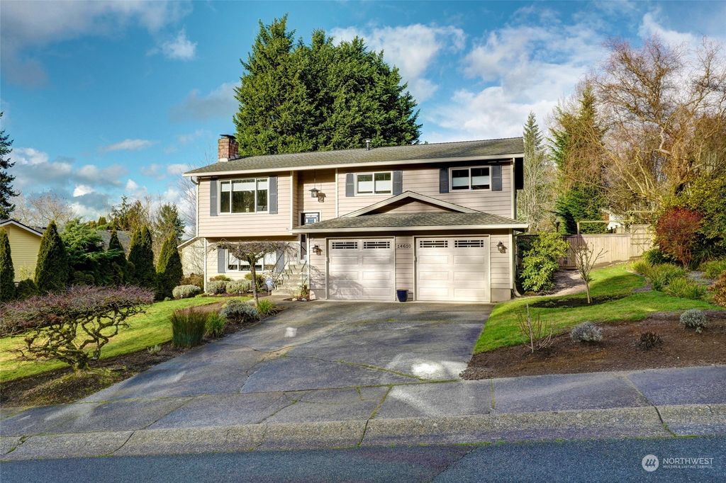 Photo of 14610 NE 179th Street, Woodinville, WA 98072 (MLS # 2192320)
