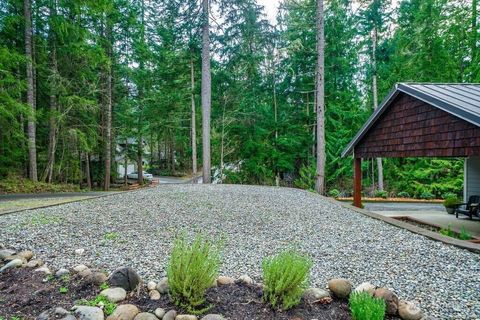 Photo of 18603 Woodside Drive SE, Yelm, WA 98597 (MLS # 2494202)