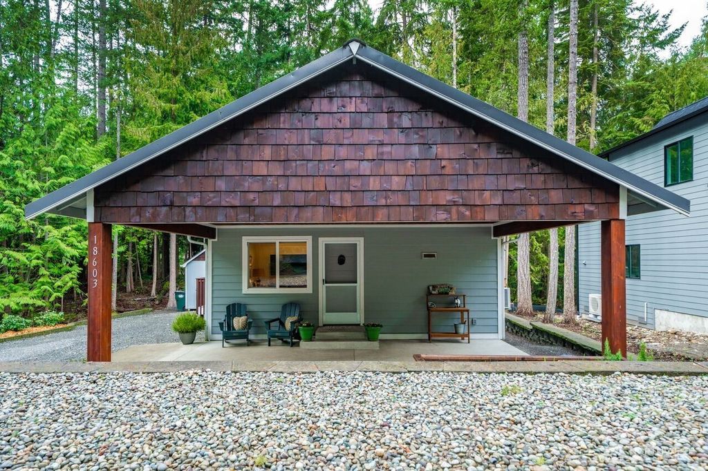 Photo of 18603 Woodside Drive SE, Yelm, WA 98597 (MLS # 2494202)