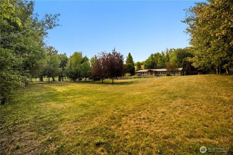 Photo of 2810 Manson Boulevard, Manson, WA 98831 (MLS # 2439218)