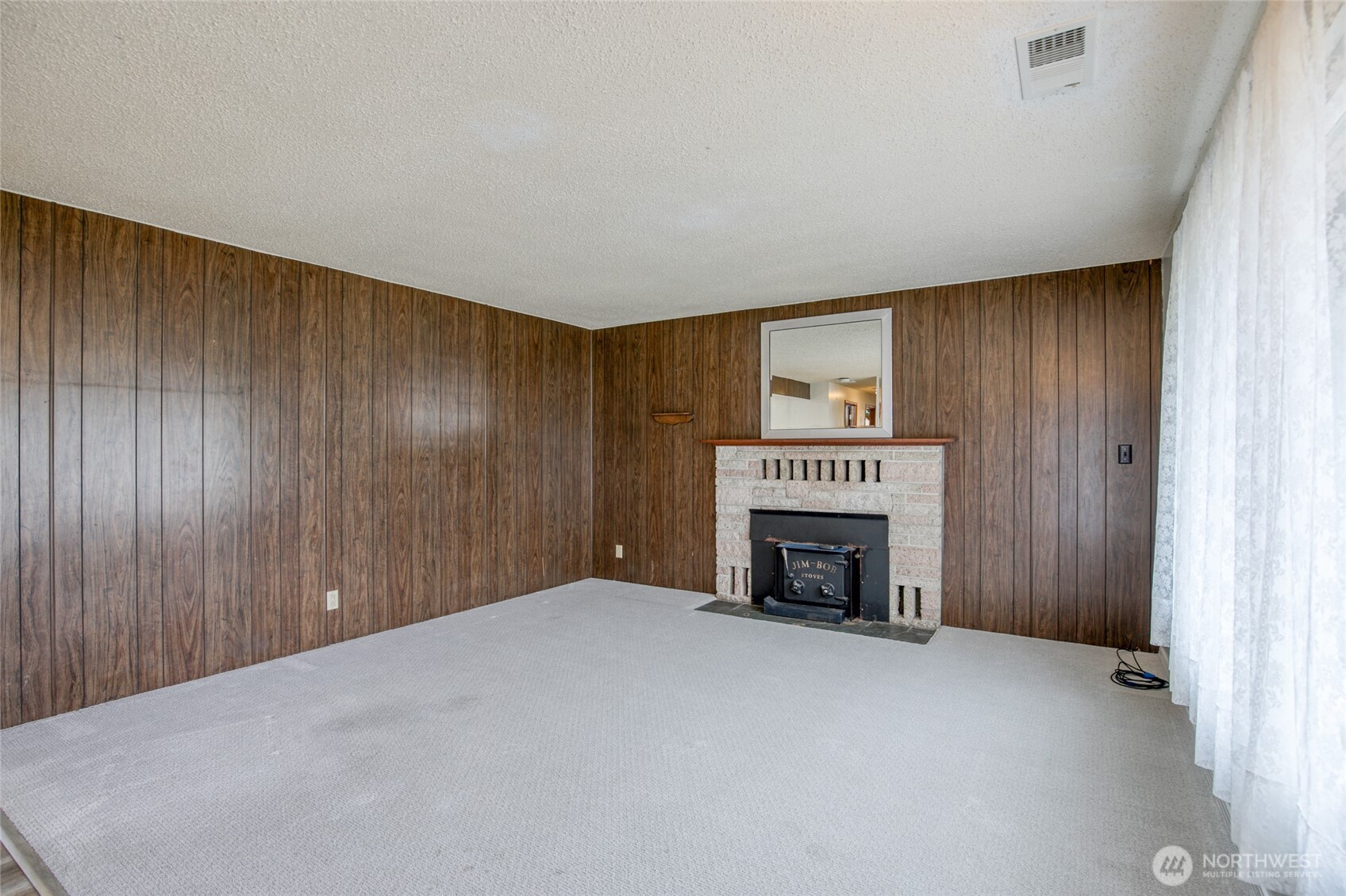 576 Ocean Beach Road