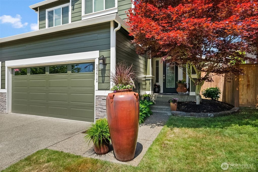 Photo of 22412 SE 283rd Street, Maple Valley, WA 98038 (MLS # 2387632)