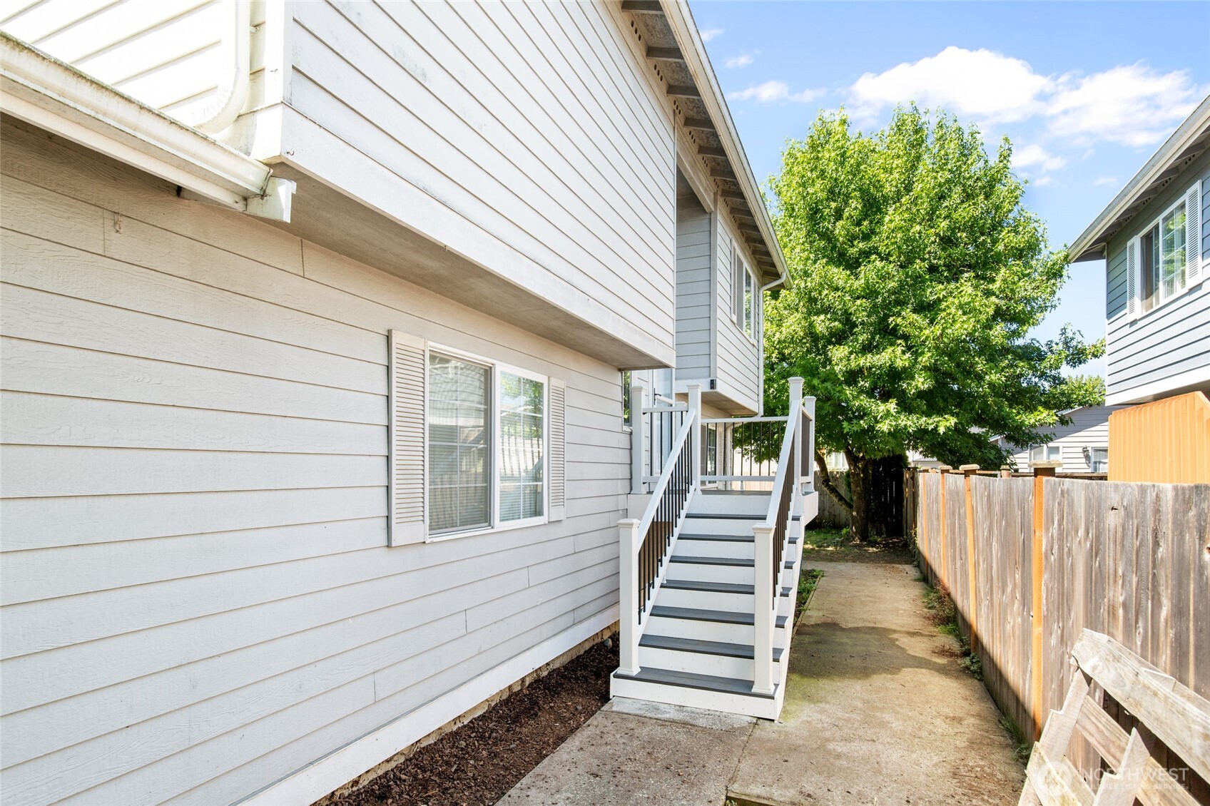 16412 41st Avenue NE 221