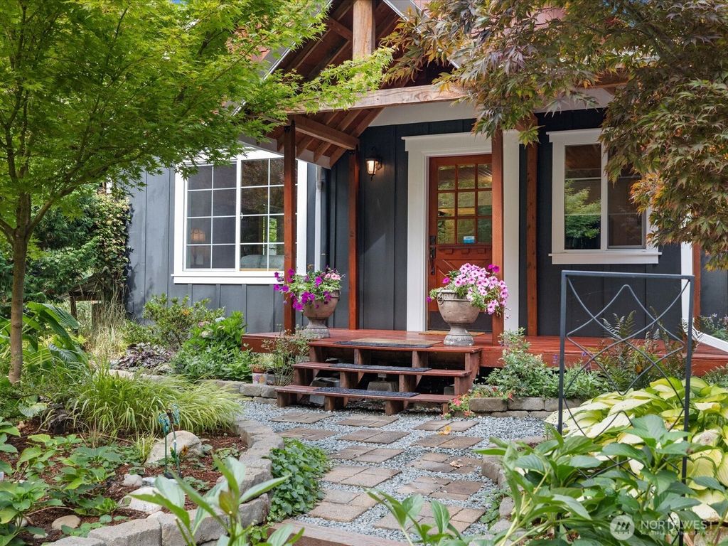 Photo of 39615 309th St NE St, Arlington, WA 98223 (MLS # 2438788)