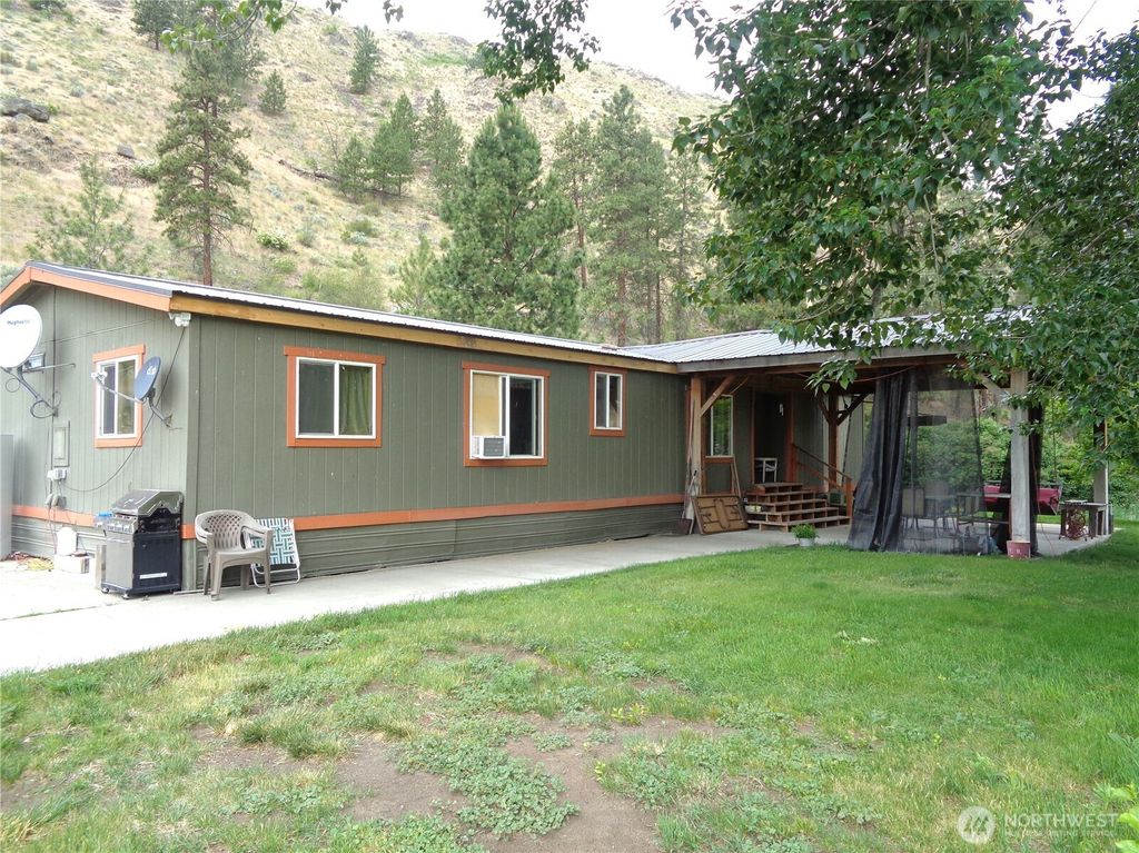 Photo of 251 Spring Coulee Road, Okanogan, WA 98840 (MLS # 2530520)