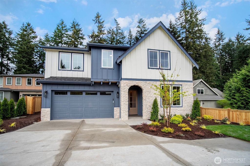 Photo of 12812 NE 65th Lane, Kirkland, WA 98033 (MLS # 2476075)