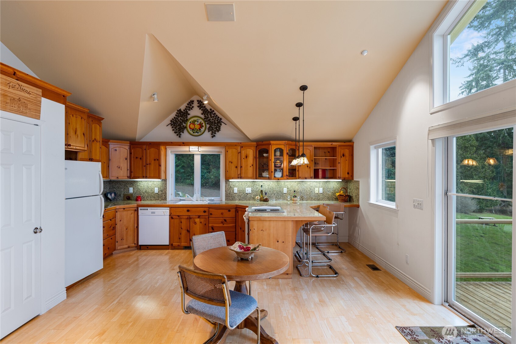 Oak Harbor, Washington, 98277, United States, 2 Bedrooms Bedrooms, ,2 BathroomsBathrooms,Residential,Active,2014944