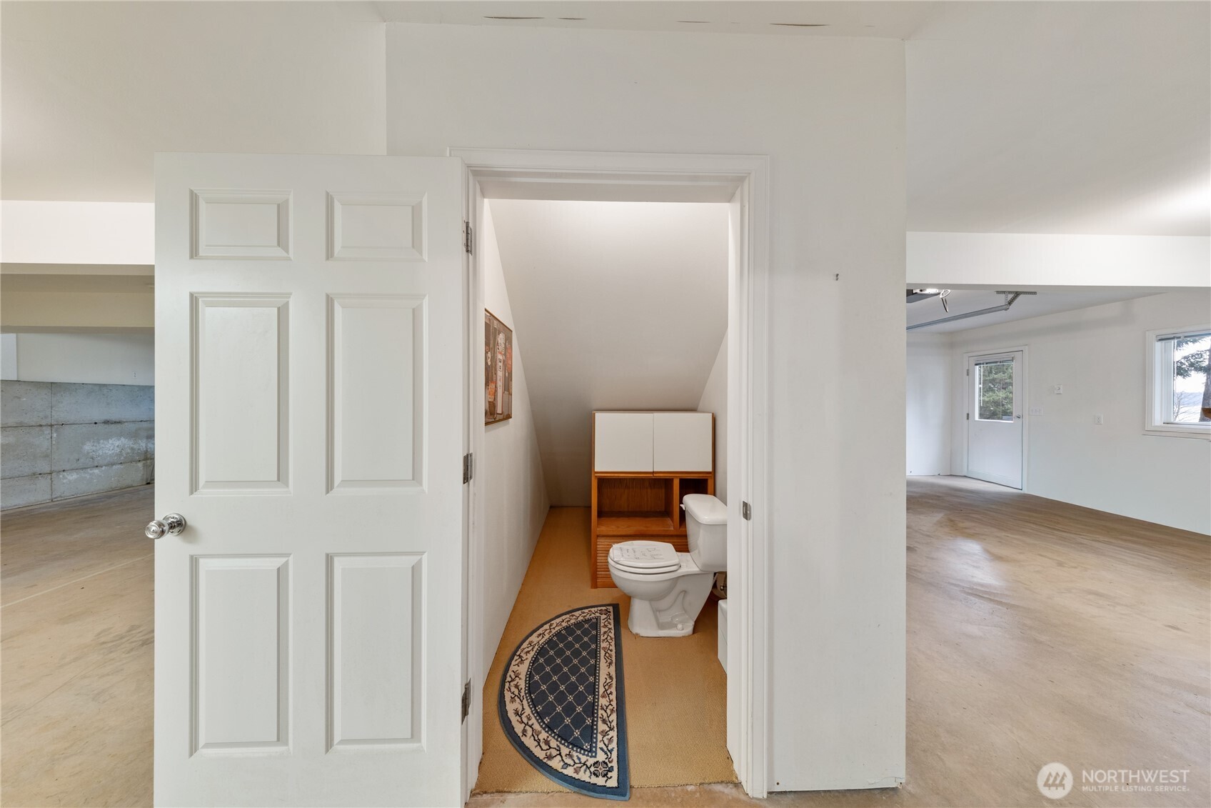 Oak Harbor, Washington, 98277, United States, 2 Bedrooms Bedrooms, ,2 BathroomsBathrooms,Residential,Active,2014944