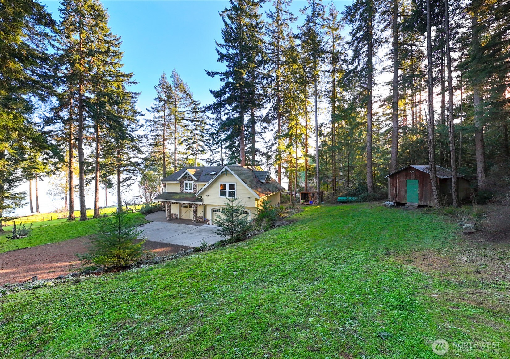 Oak Harbor, Washington, 98277, United States, 2 Bedrooms Bedrooms, ,2 BathroomsBathrooms,Residential,Active,2014944
