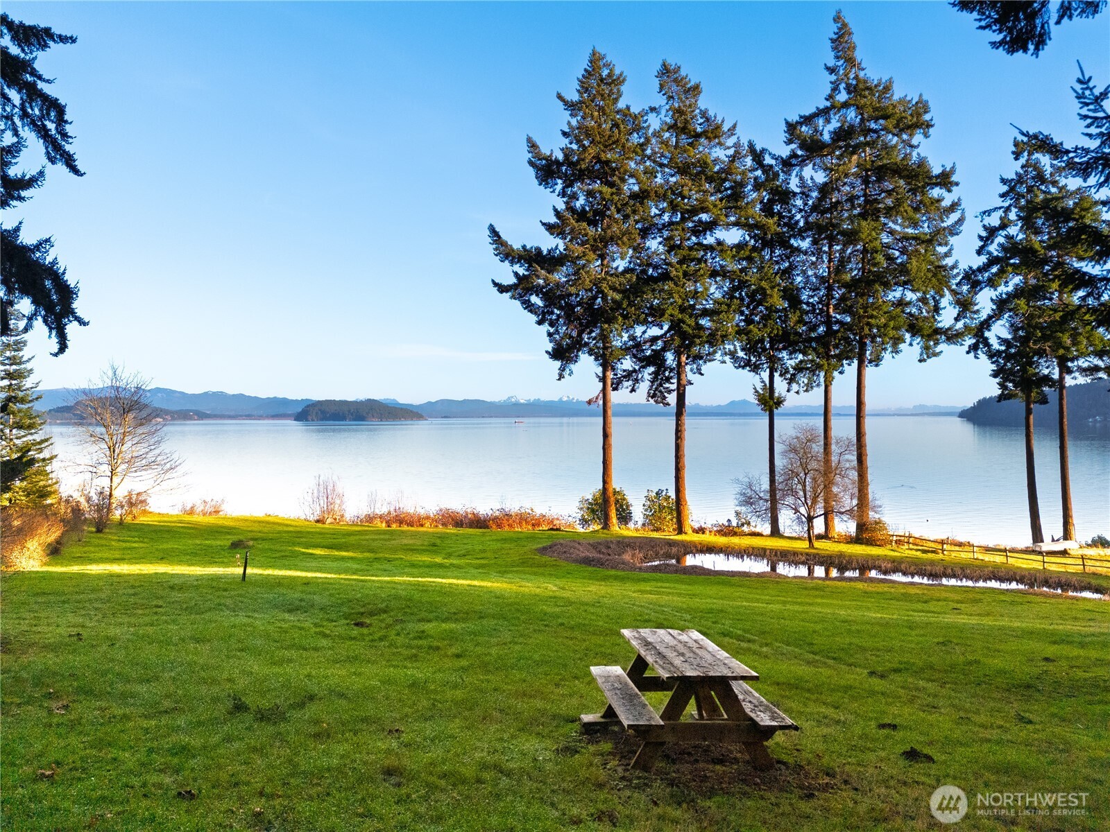 Oak Harbor, Washington, 98277, United States, 2 Bedrooms Bedrooms, ,2 BathroomsBathrooms,Residential,Active,2014944