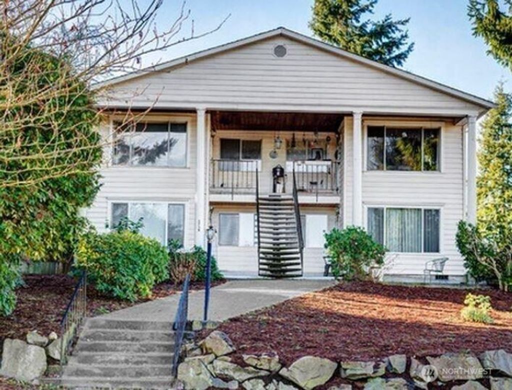 Photo of 3718 Rockefeller Avenue #A - D, Everett, WA 98201 (MLS # 2426849)