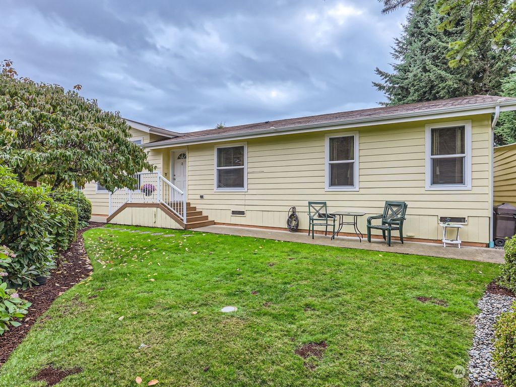 Photo of 23825 15th Avenue SE #135, Bothell, WA 98021 (MLS # 2167415)