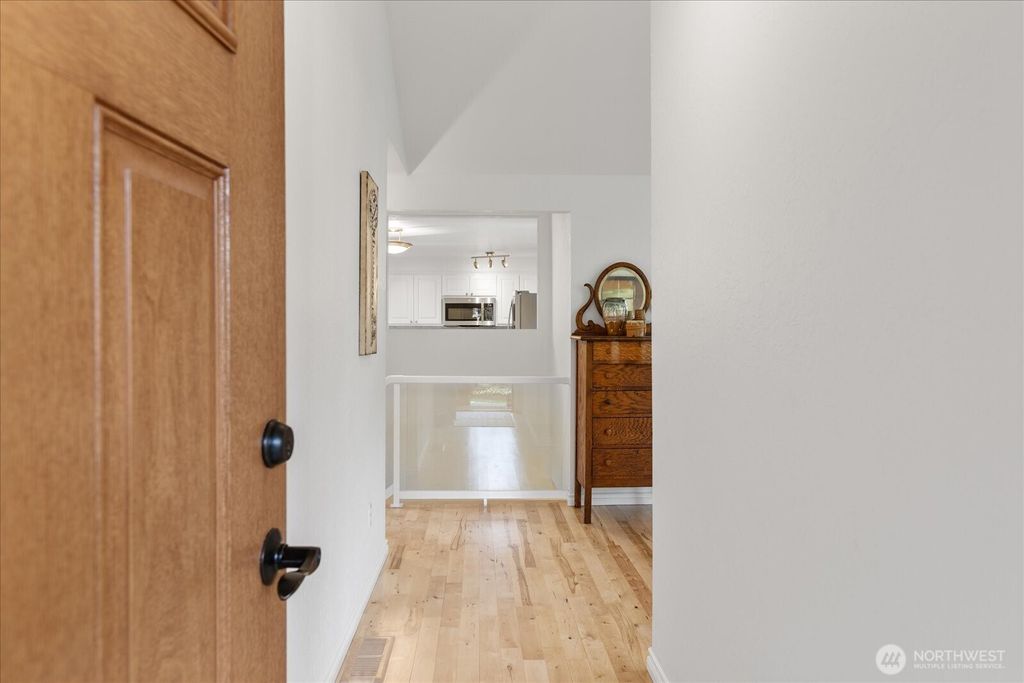 Photo of 21318 Pioneer Way, Edmonds, WA 98026 (MLS # 2471246)