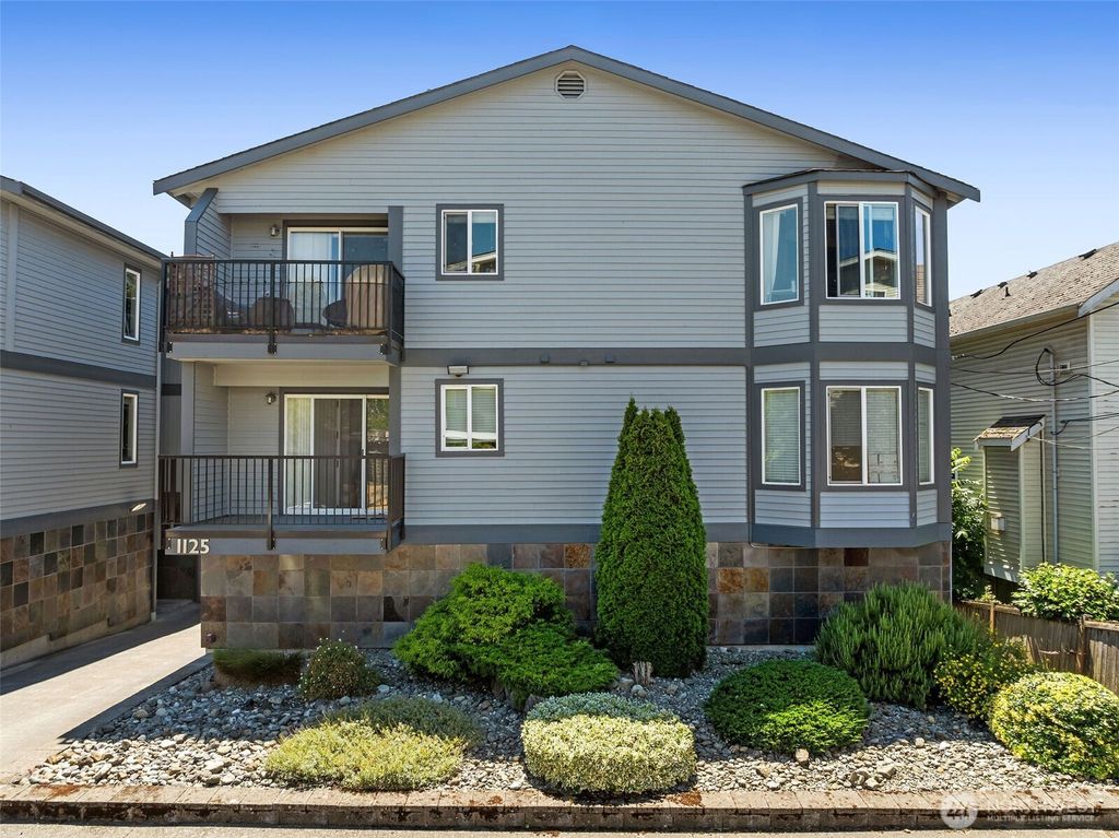 Photo of 1125 N 93rd Street #6, Seattle, WA 98103 (MLS # 2395361)