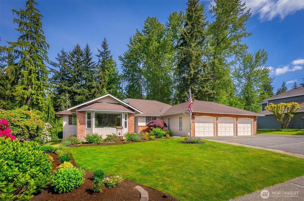Photo of 14431 Cascade Drive SE, Snohomish, WA 98296 (MLS # 2377509)