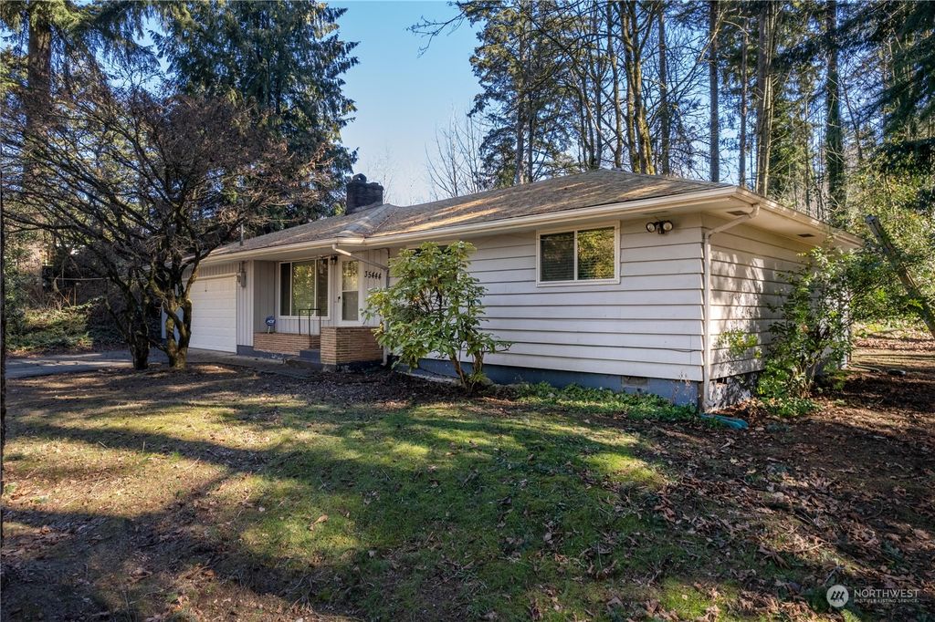 Photo of 35444 34th Avenue S, Auburn, WA 98001 (MLS # 2039998)