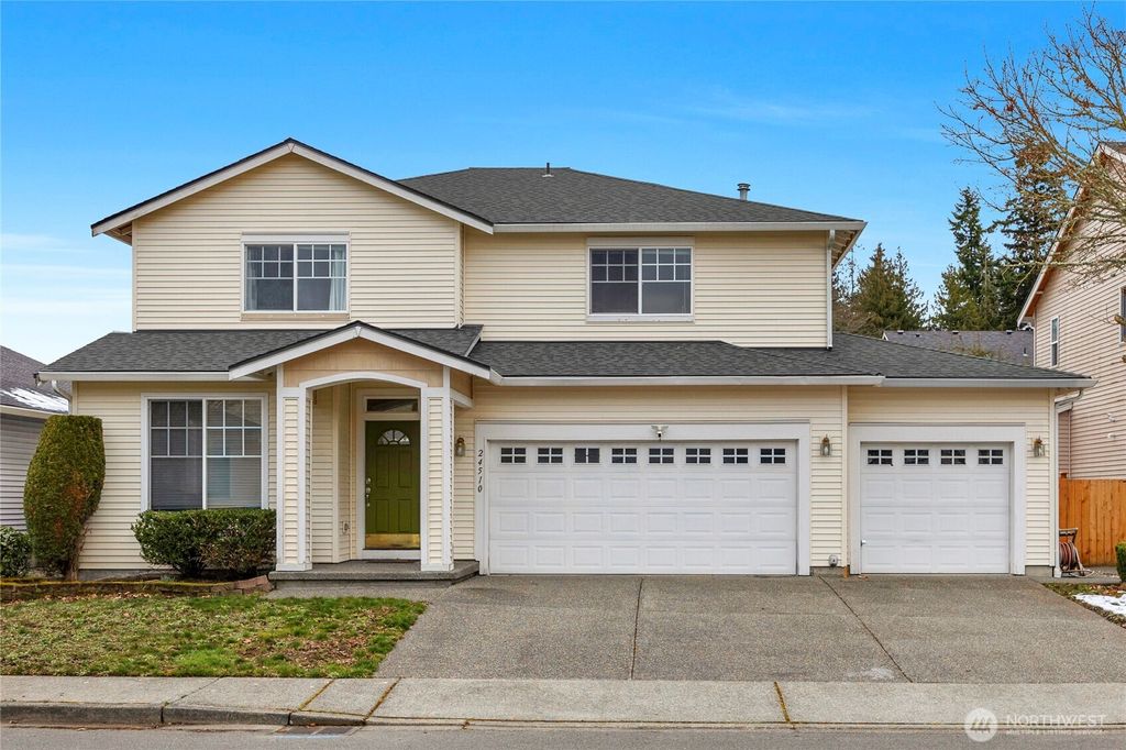 Photo of 24510 119th Place SE, Kent, WA 98030 (MLS # 2333013)