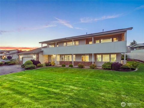 Photo of 1380 Eastmont Avenue #502, East Wenatchee, WA 98802 (MLS # 2576008)