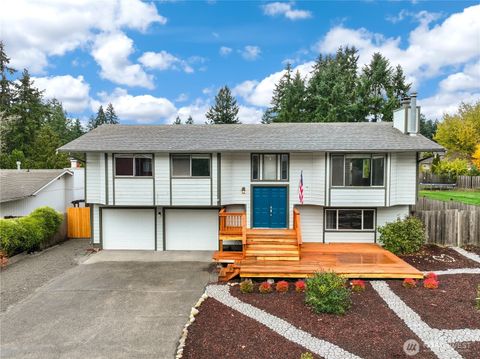Photo of 7207 147th Street Ct E, Puyallup, WA 98375 (MLS # 2454530)