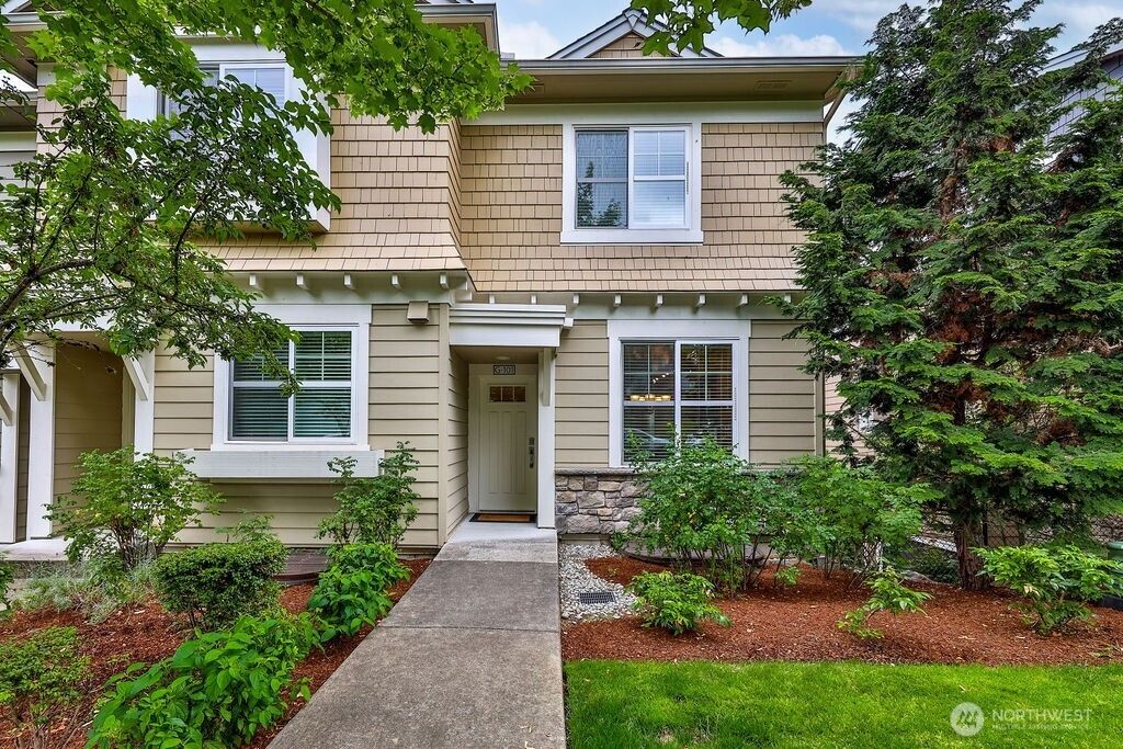 Photo of 7501 129th Place SE #G101, Newcastle, WA 98056 (MLS # 2409469)
