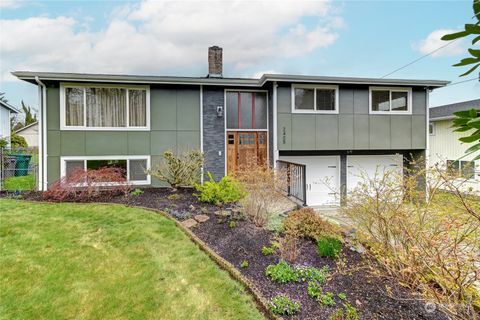Photo of 2405 116th Avenue NE, Lake Stevens, WA 98258 (MLS # 2213959)