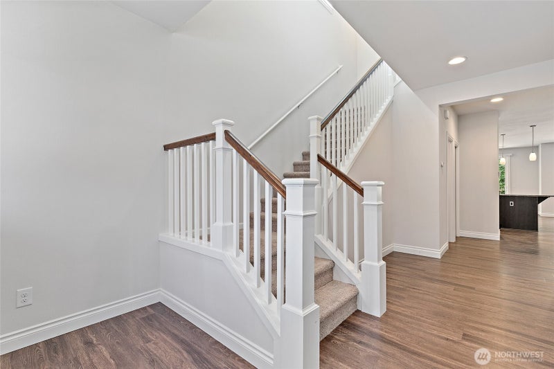 8442 NE 203rd Place