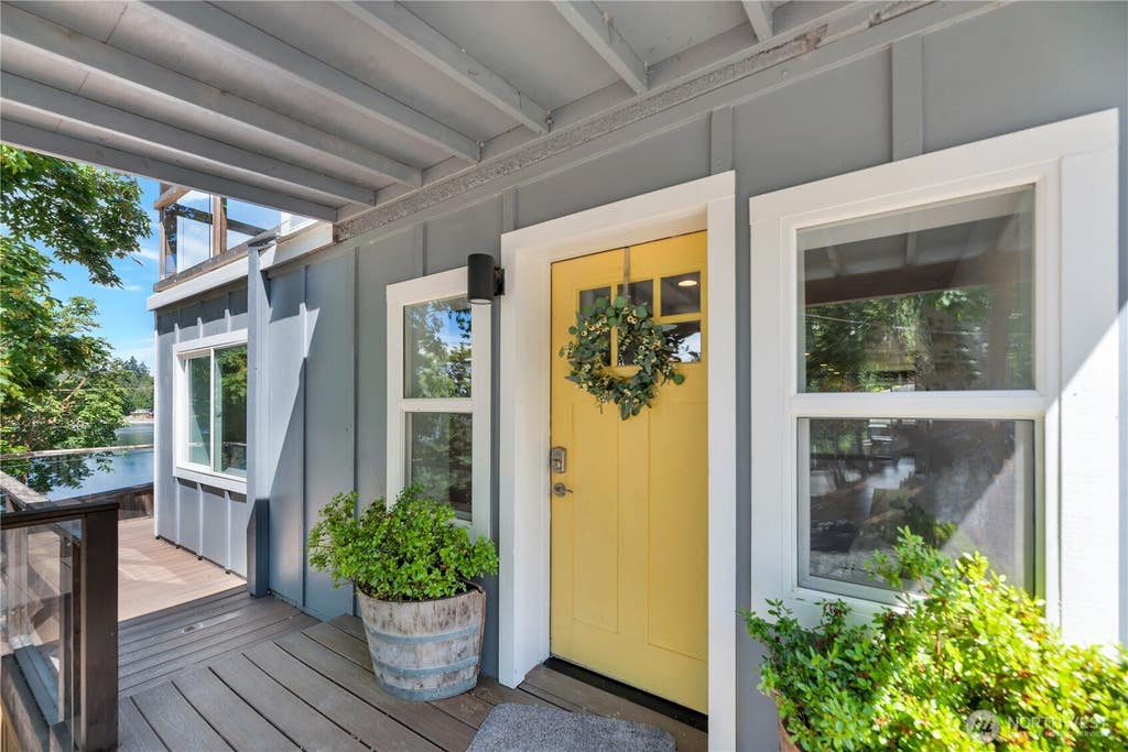 Photo of 2027 SE Walker Park Road, Shelton, WA 98584 (MLS # 2551530)