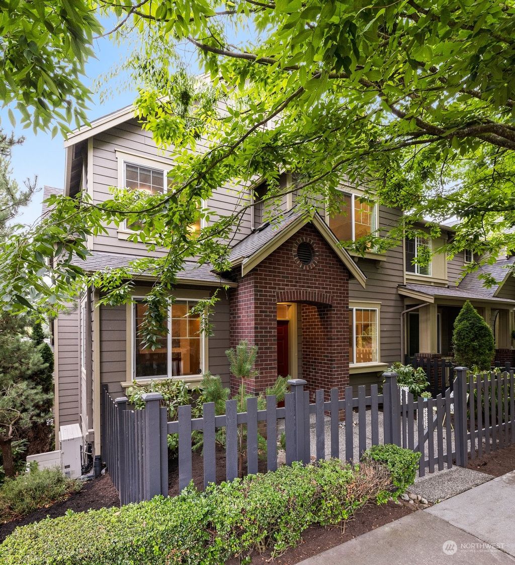 Photo of 10715 Ross Road #B, Bothell, WA 98011 (MLS # 2156706)