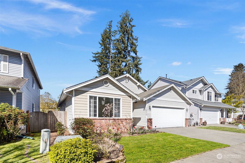 Photo of 17908 16th Avenue W, Lynnwood, WA 98037 (MLS # 2223851)