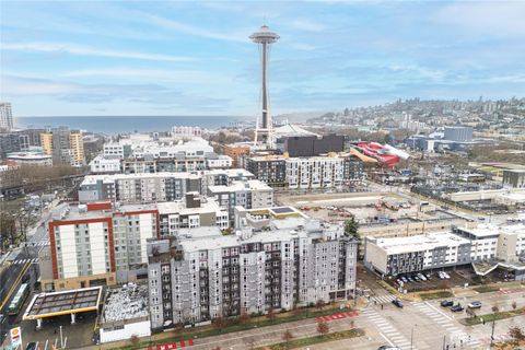 Photo of 699 John St St #319, Seattle, WA 98109 (MLS # 2491712)