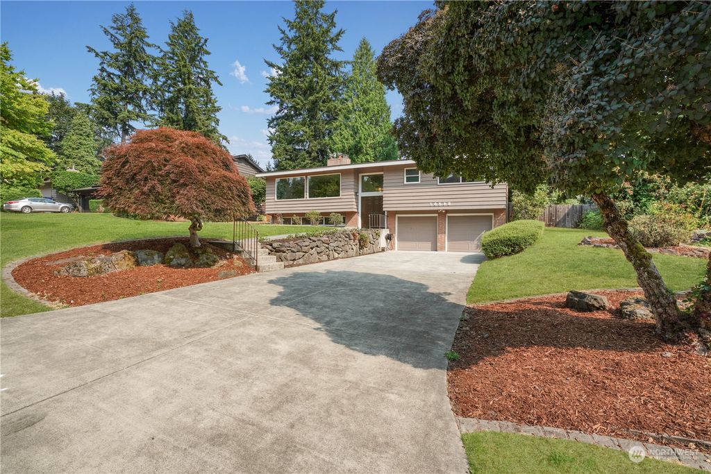 Photo of 16538 SE 30th Street, Bellevue, WA 98008 (MLS # 2275260)