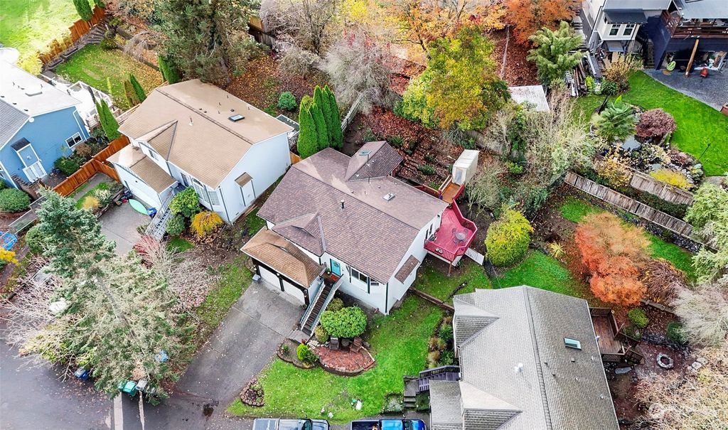 Photo of 1612 131st Drive NE, Lake Stevens, WA 98258 (MLS # 2178745)