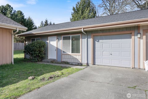 Photo of 2210 26th Avenue NE #5, Olympia, WA 98506 (MLS # 2538336)