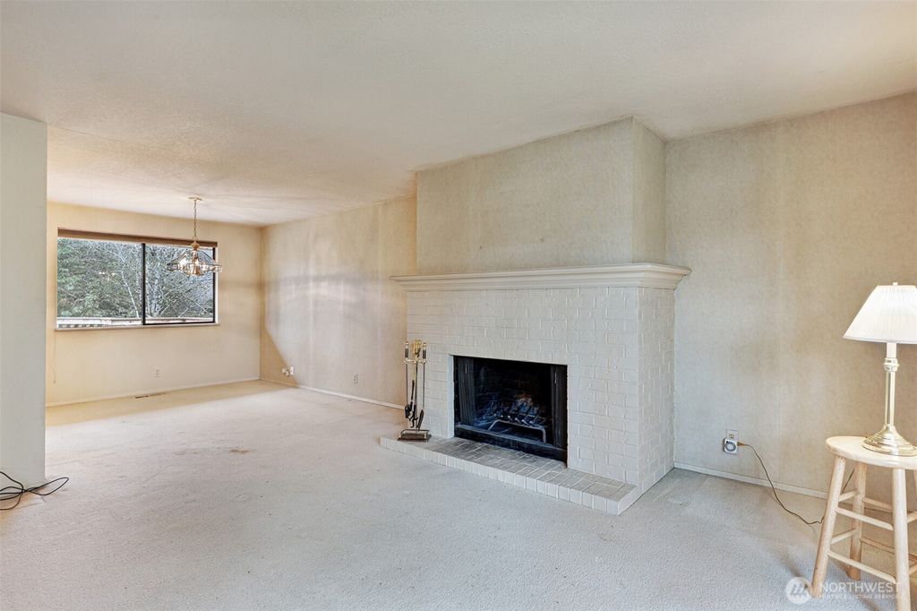 Photo of 19624 62nd Avenue NE, Kenmore, WA 98028 (MLS # 2476643)