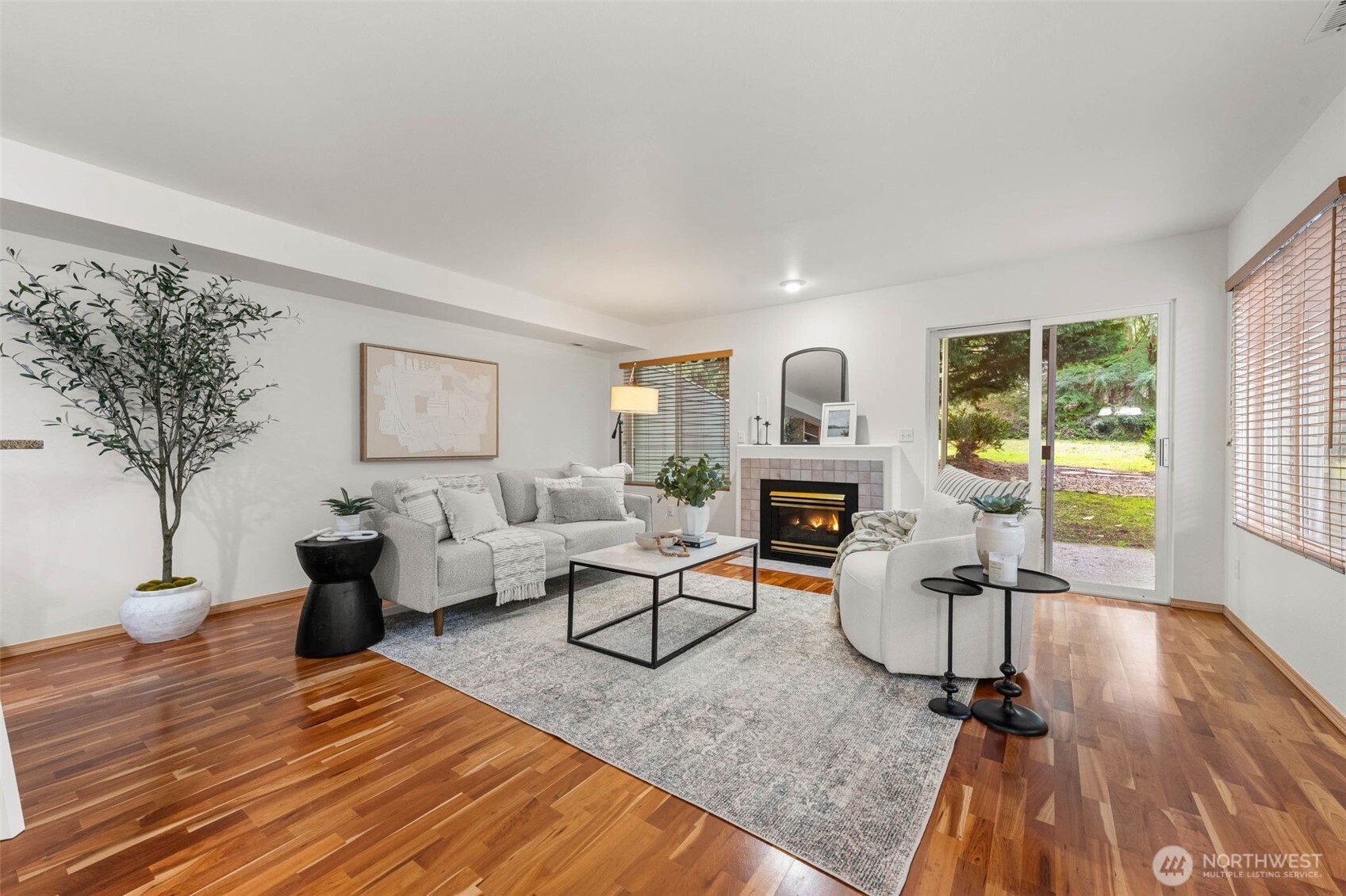 1408 32nd Street Ct NW