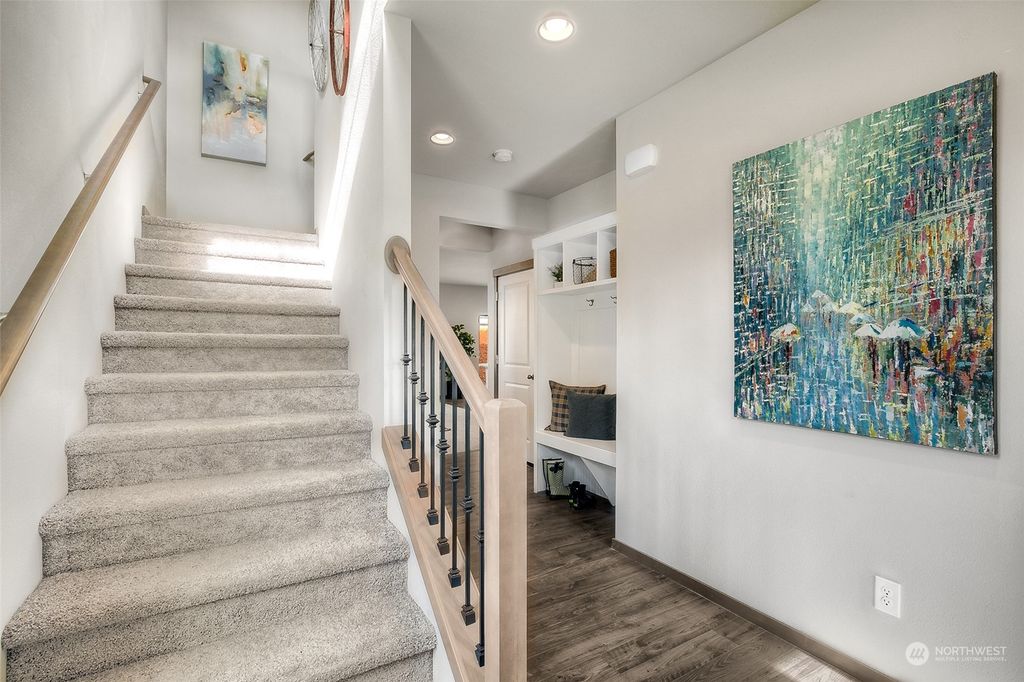 Photo of 27228 SE 134th Place SE, Kent, WA 98042 (MLS # 2222723)