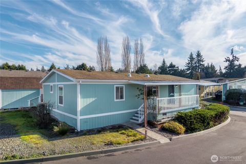 Photo of 5900 64th Street NE #187, Marysville, WA 98270 (MLS # 2479540)