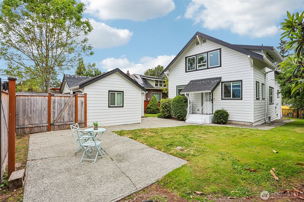 Photo of 8609 55th Avenue S, Seattle, WA 98118 (MLS # 2535918)
