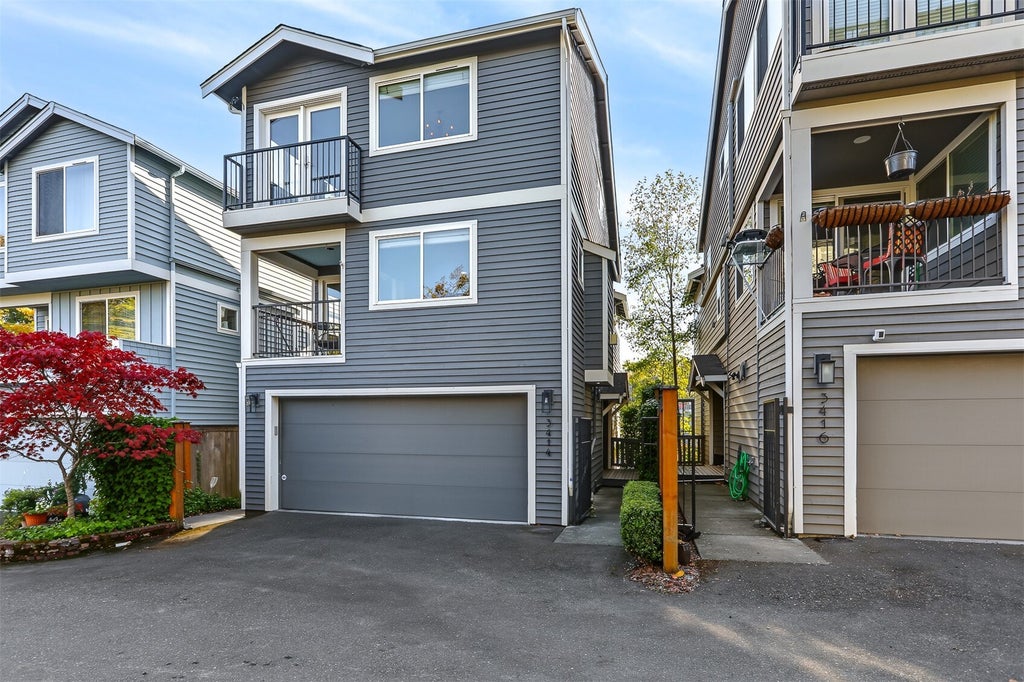 Photo of 3414 33rd Avenue SW, Seattle, WA 98126 (MLS # 2597532)