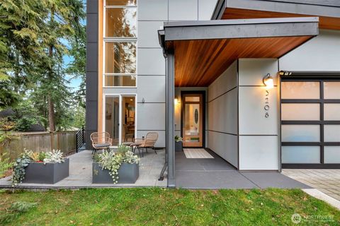 3208 89th Place SE Mercer Island WA 98040