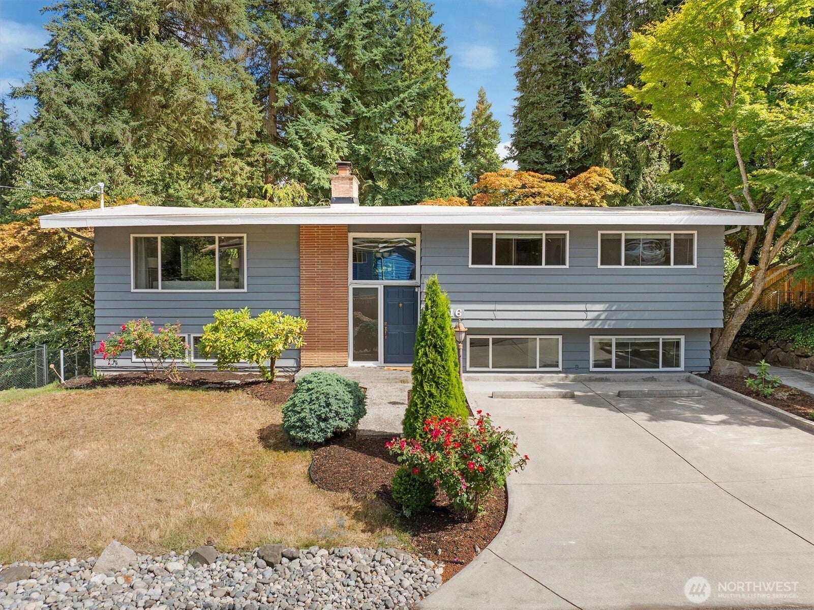 18416 16th Avenue NE