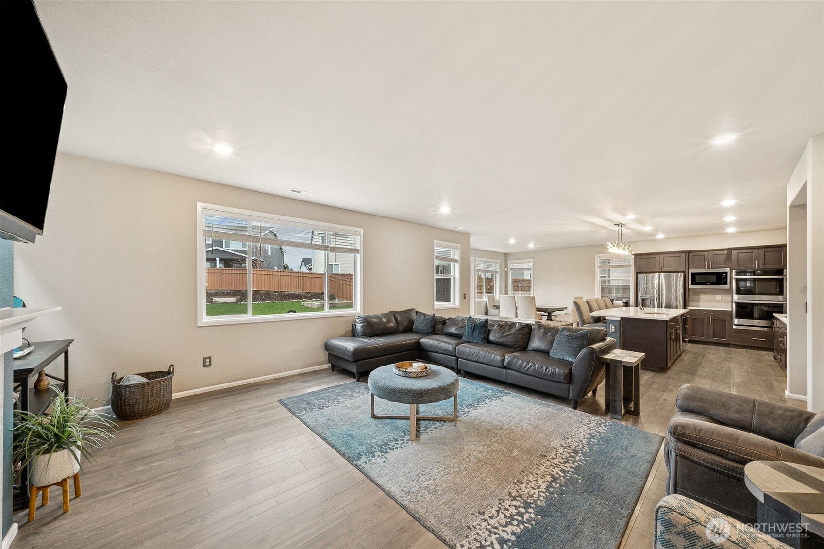 20015 147th Street E