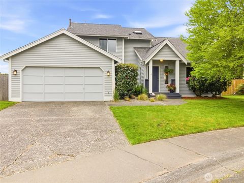 Photo of 12741 SE 279th Court, Kent, WA 98030 (MLS # 2471623)