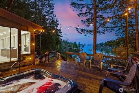 11906 186th Avenue NW Gig Harbor WA 98329